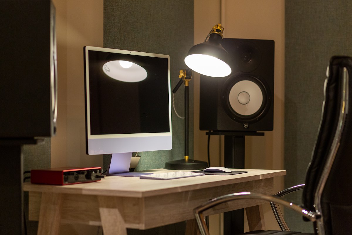 Gear at Thompson Station, a private music studio in Northridge, CA.